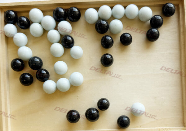 Lot de 40 boules (20 blanche+ 20 noires) pour les votes